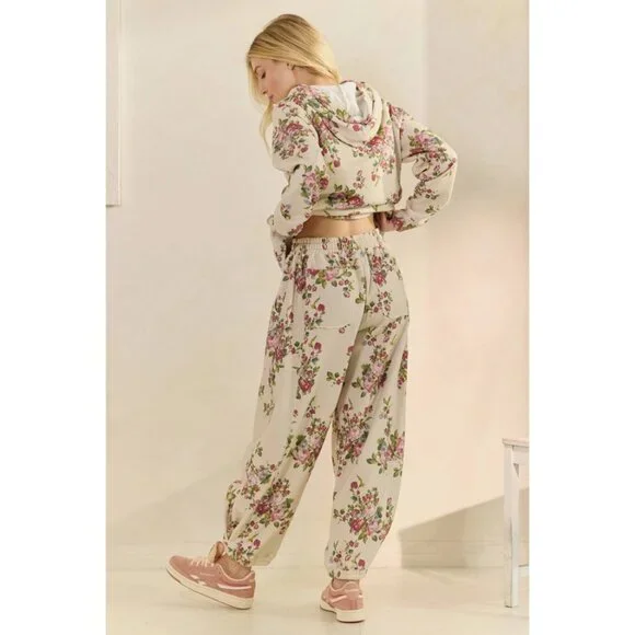 FLORAL PRINT HOODIE AND PANT SET - Picture 2 of 3